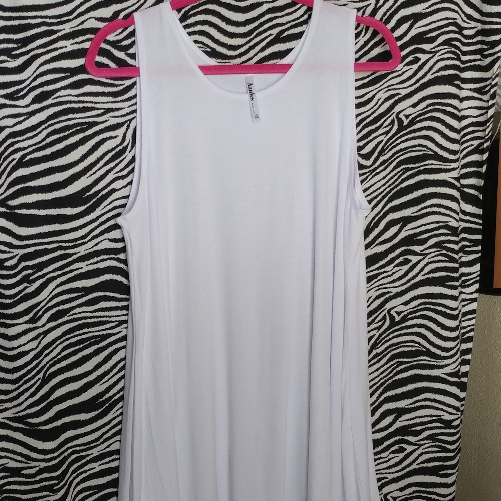 Azules White Top - Picture 3 of 7